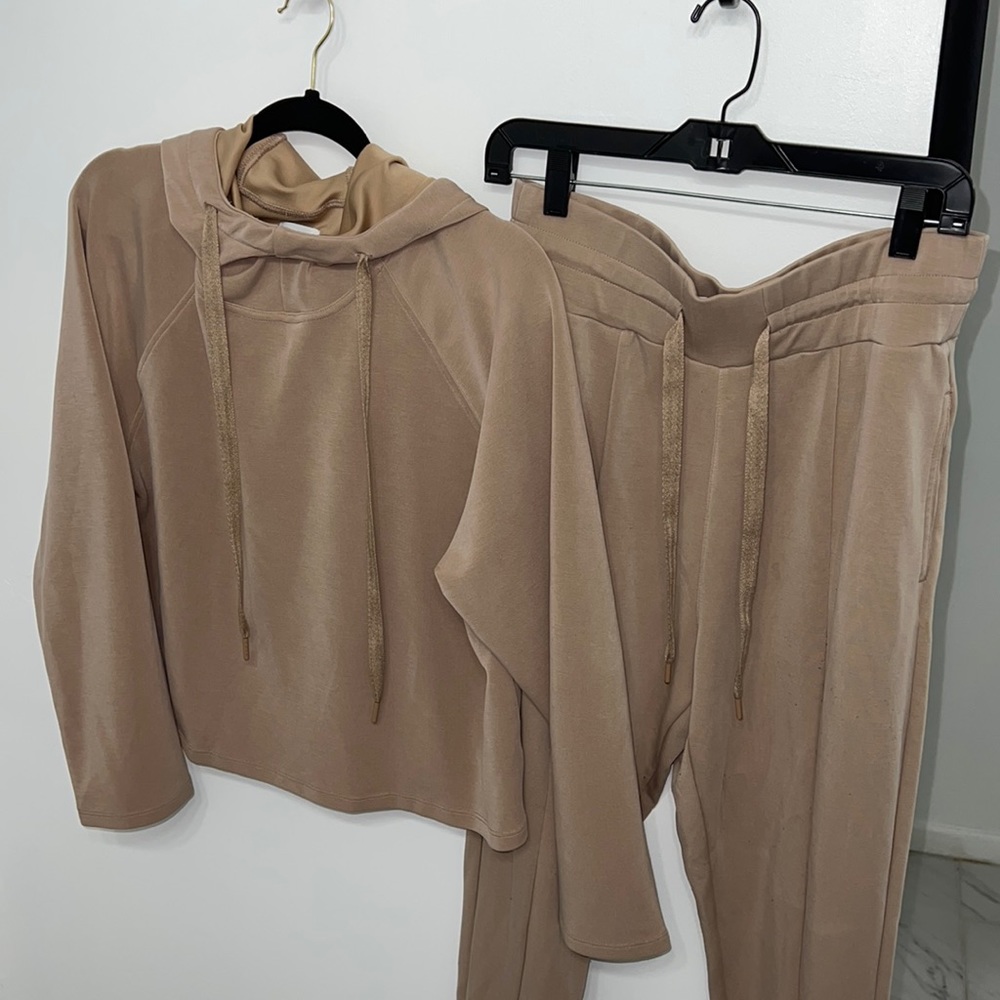 Nude Joylab Set